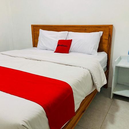 Hotel Reddoorz Syariah Near Umy Yogyakarta 2 Ngabean Esterno foto