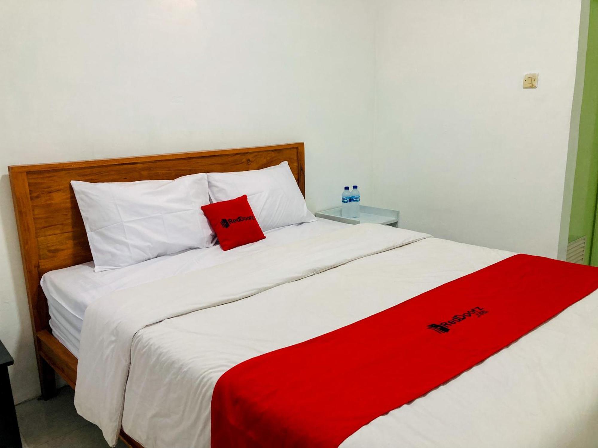 Hotel Reddoorz Syariah Near Umy Yogyakarta 2 Ngabean Esterno foto