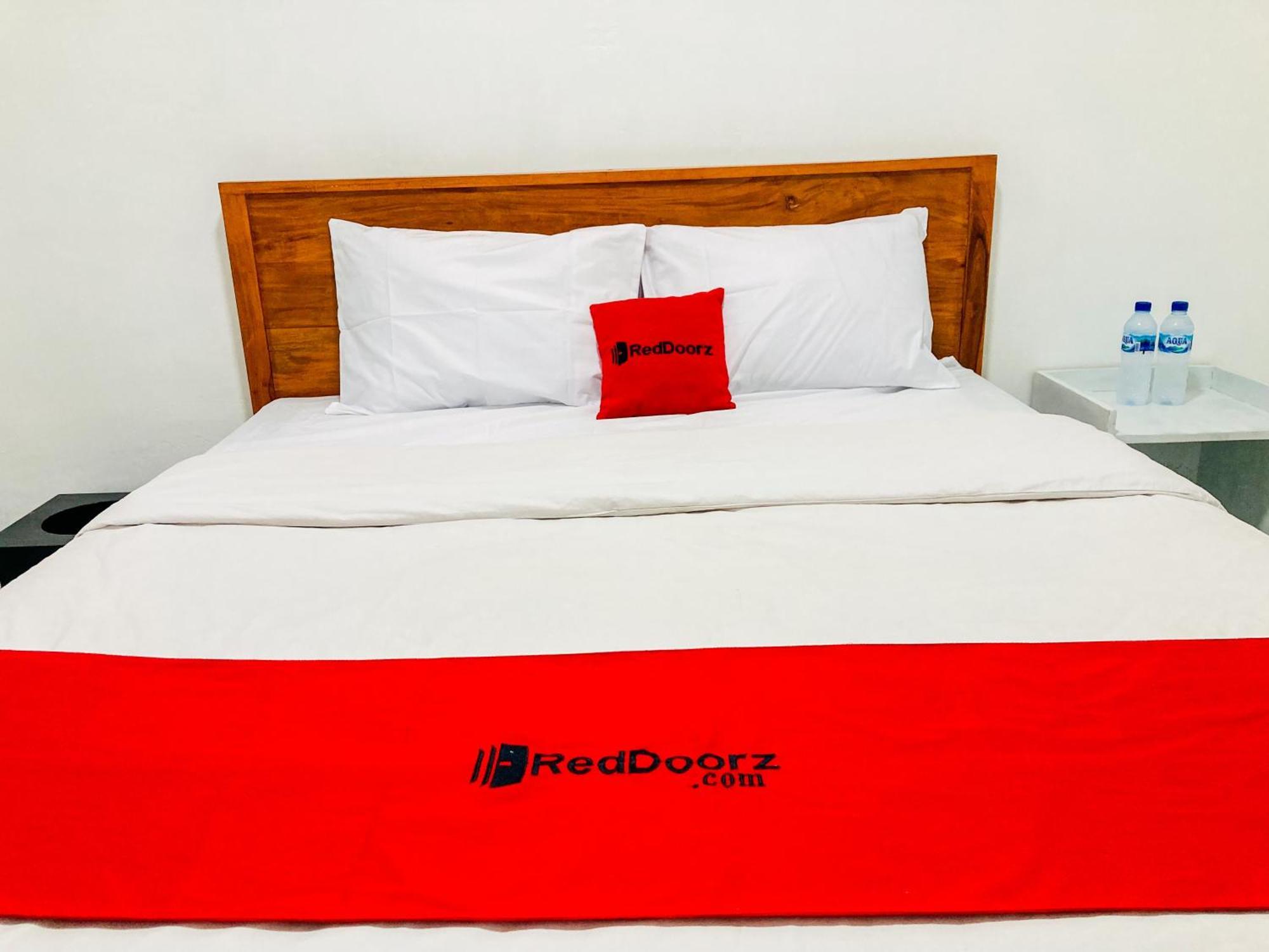 Hotel Reddoorz Syariah Near Umy Yogyakarta 2 Ngabean Esterno foto