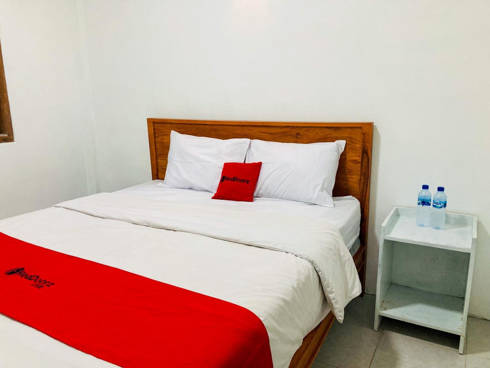 Hotel Reddoorz Syariah Near Umy Yogyakarta 2 Ngabean Esterno foto