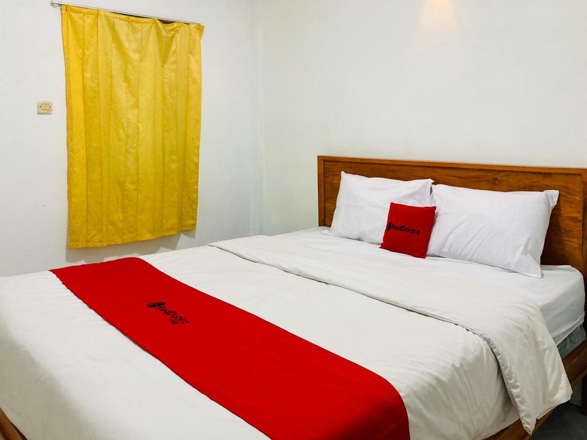 Hotel Reddoorz Syariah Near Umy Yogyakarta 2 Ngabean Esterno foto